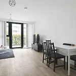 Modern 2 Bed 2 Bath With Patio Access
